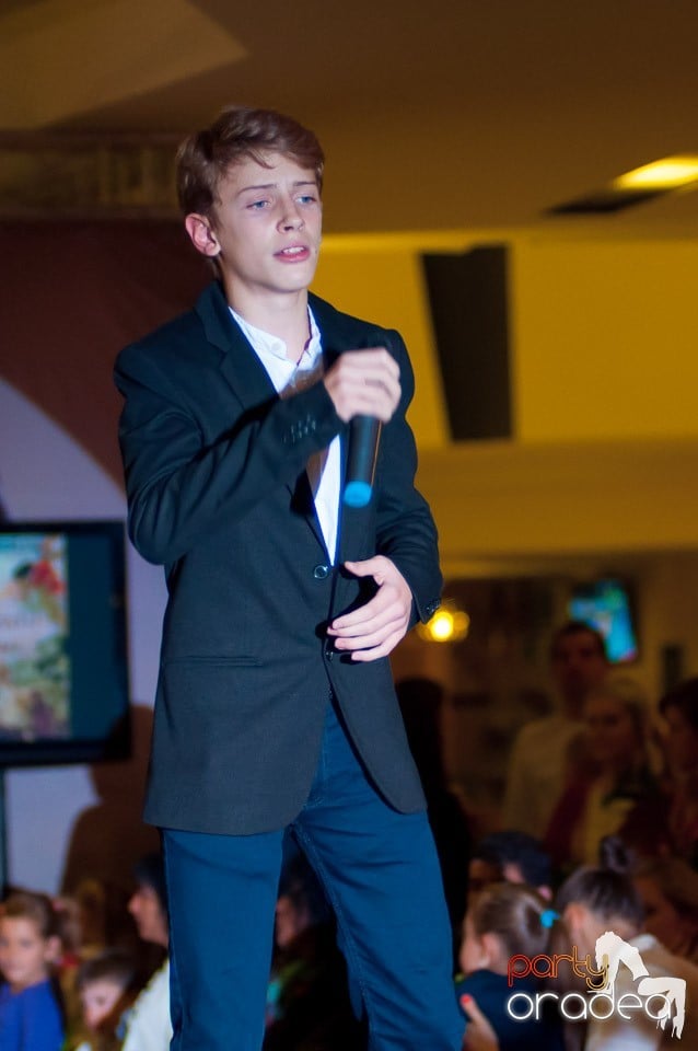 Stand Up Gentlemen! - Prezentare de modă, Lotus Center