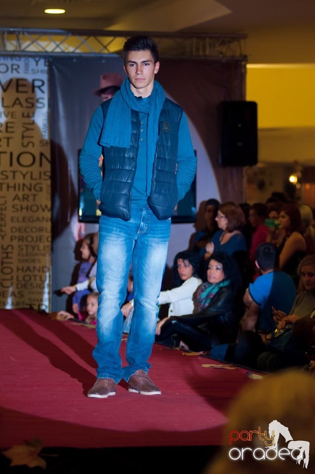 Stand Up Gentlemen! - Prezentare de modă, Lotus Center
