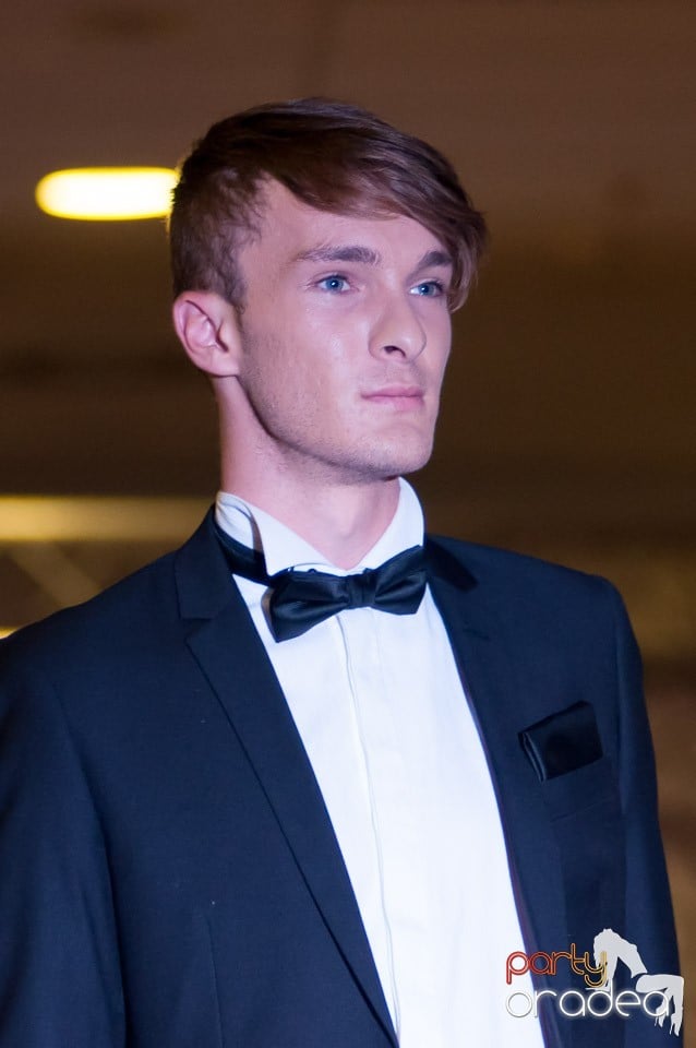 Stand Up Gentlemen! - Prezentare de modă, Lotus Center