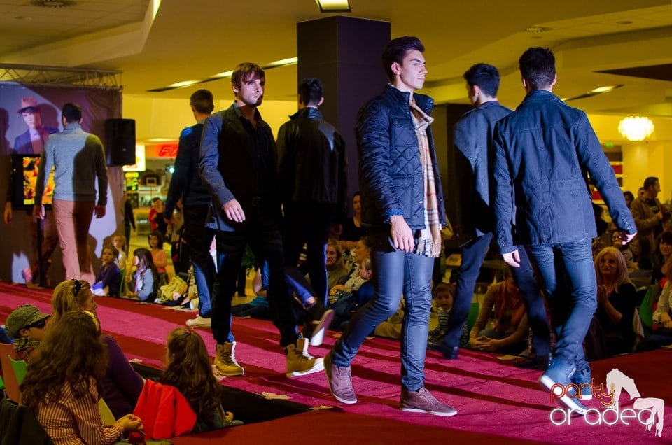 Stand Up Gentlemen! - Prezentare de modă, Lotus Center