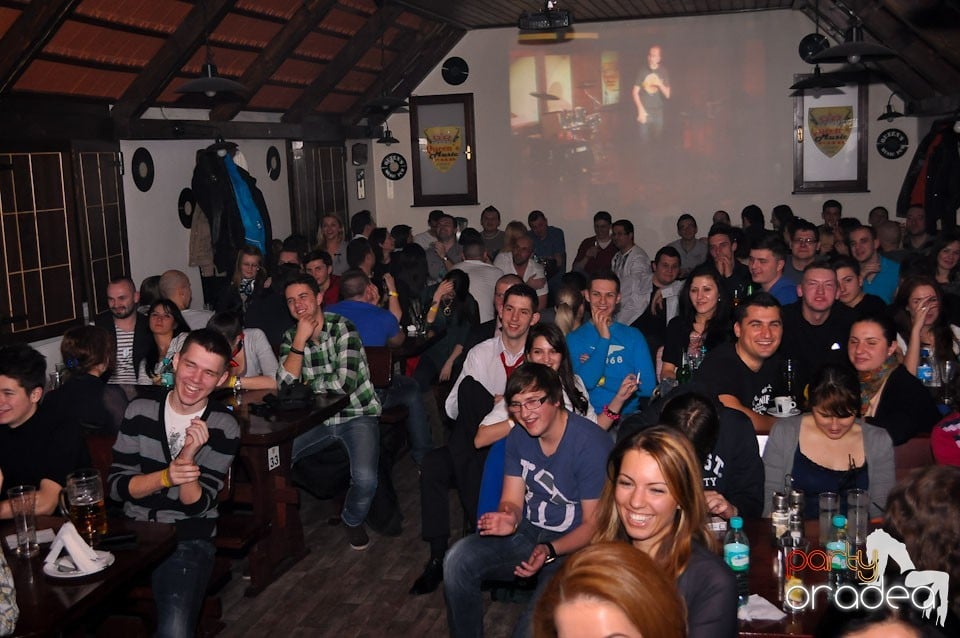 Stand-up in the City cu Teo, Queen's Music Pub