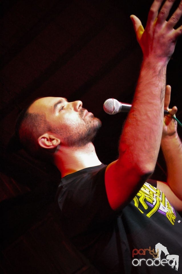 Stand-up in the City cu Teo, Queen's Music Pub
