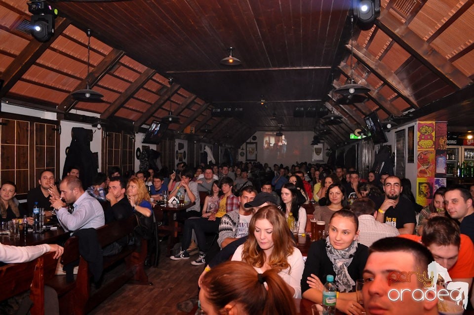 Stand-up in the City cu Teo, Queen's Music Pub