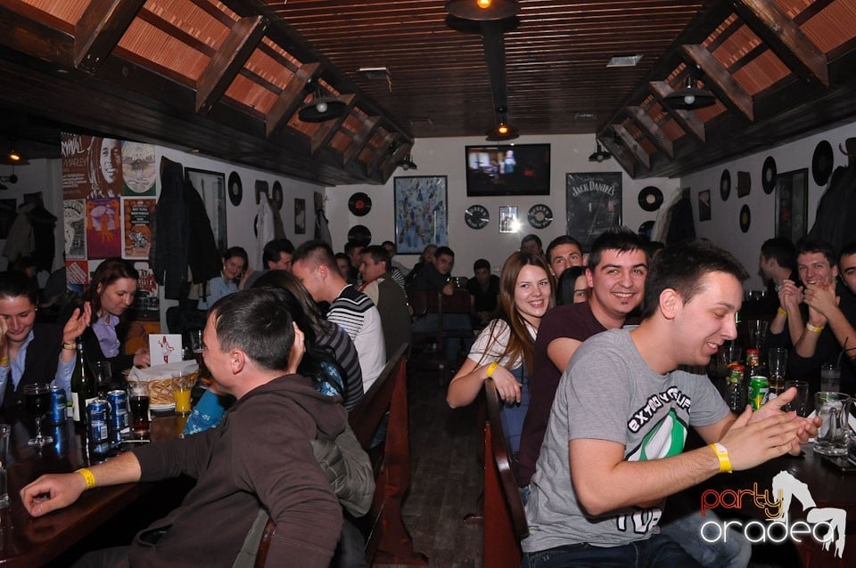 Stand-up in the City cu Teo, Queen's Music Pub