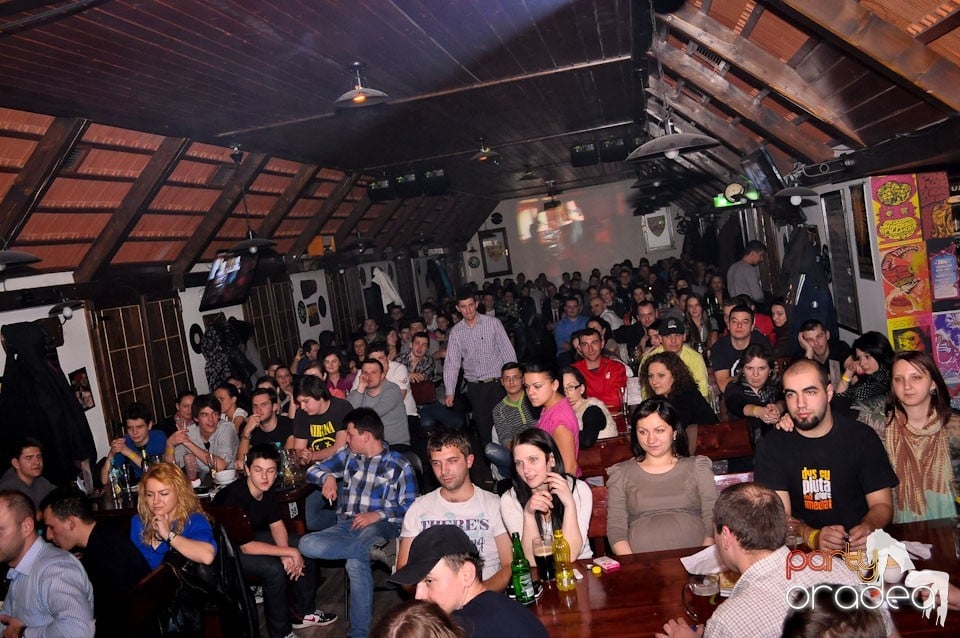 Stand-up in the City cu Teo, Queen's Music Pub