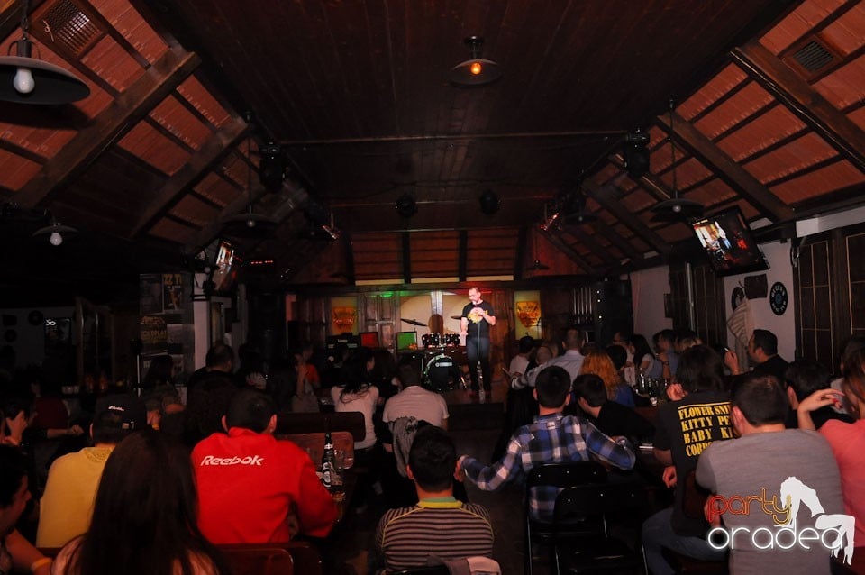 Stand-up in the City cu Teo, Queen's Music Pub