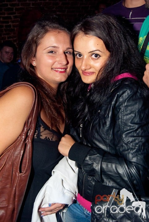 Start la party în Escape, 