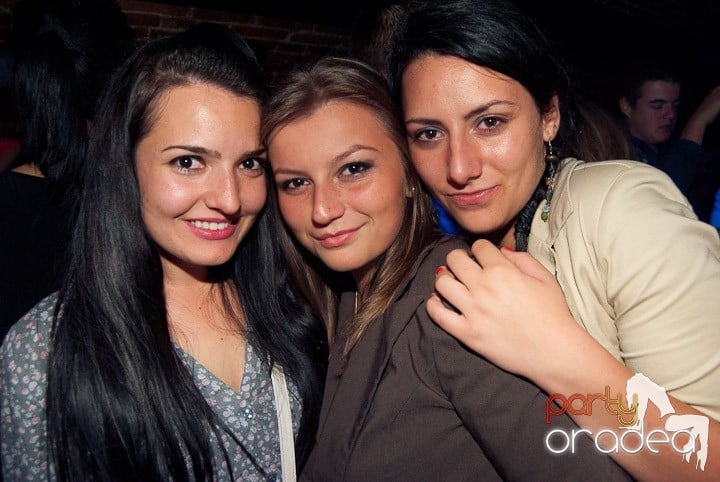 Start la party în Escape, 