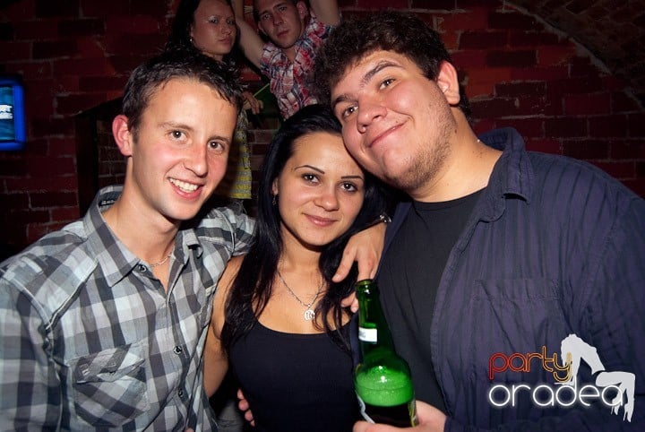 Start la party în Escape, 