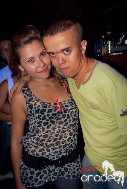 Start la party în Escape, 