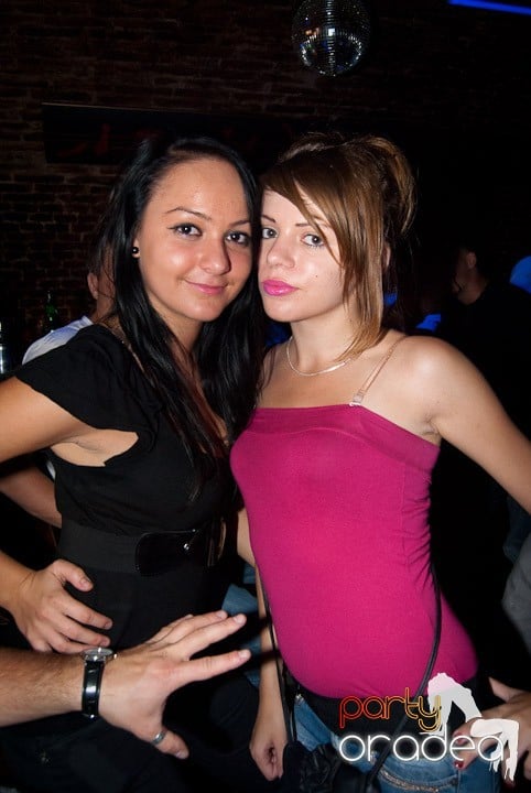 Start la party în Escape, 