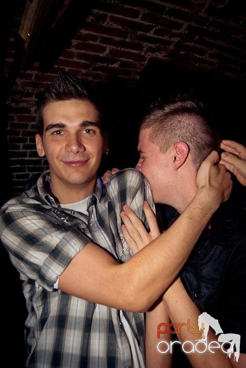 Start la party în Escape, 