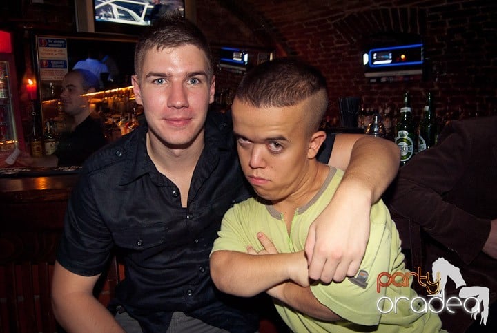 Start la party în Escape, 