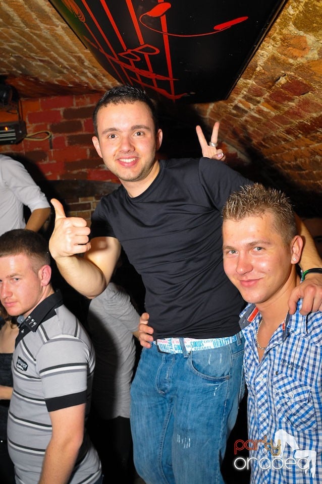 Student Party @ Escape, 
