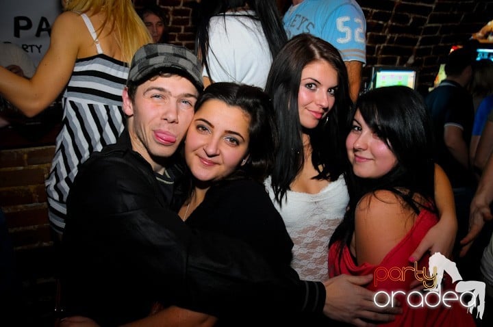Student Party în Club Escape, 