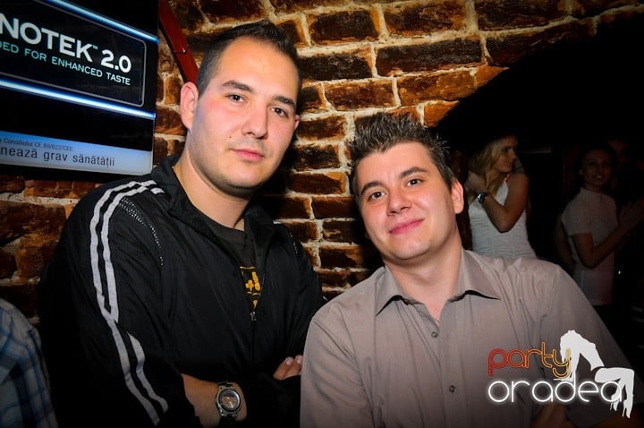 Student Party în Club Escape, 