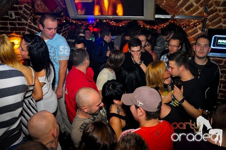 Student Party în Club Escape, 