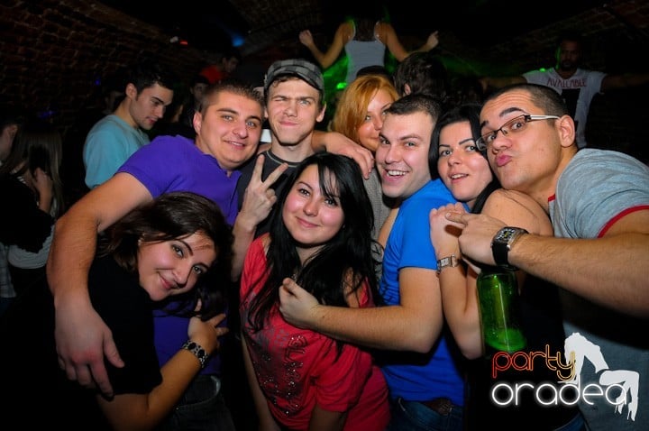 Student Party în Club Escape, 