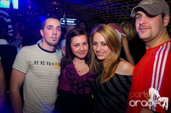 Student Party în Club Escape, 