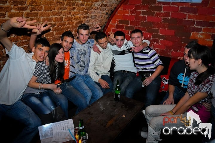 Student Party în Club Escape, 