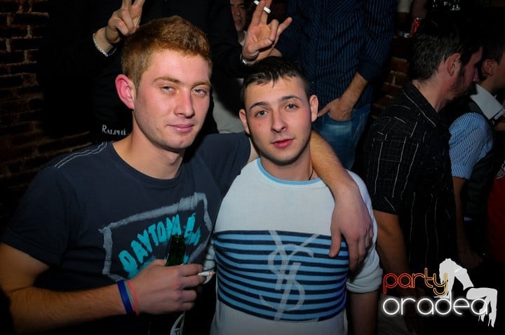 Student Party în Club Escape, 