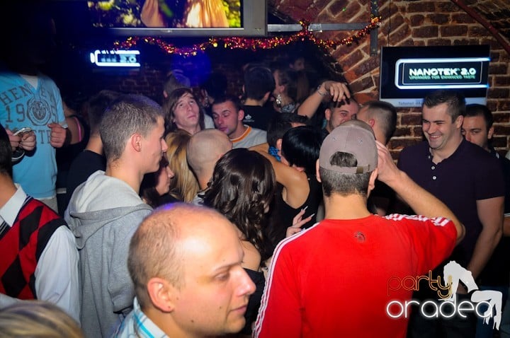 Student Party în Club Escape, 