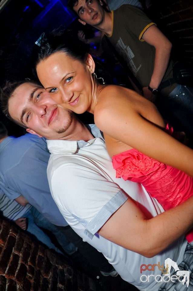 Student Party în Escape Club, 