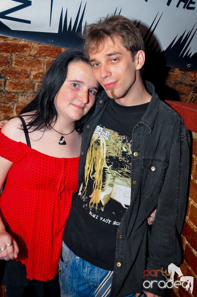 Student Party în Escape Club, 