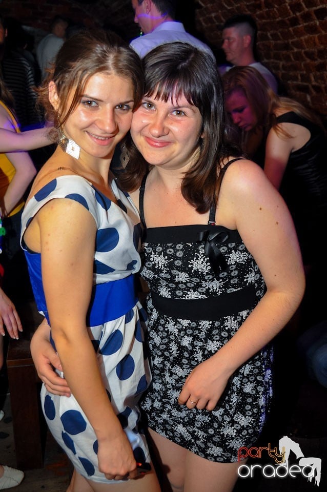 Student Party în Escape Club, 