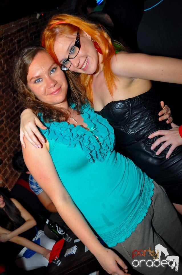 Student Party în Escape Club, 