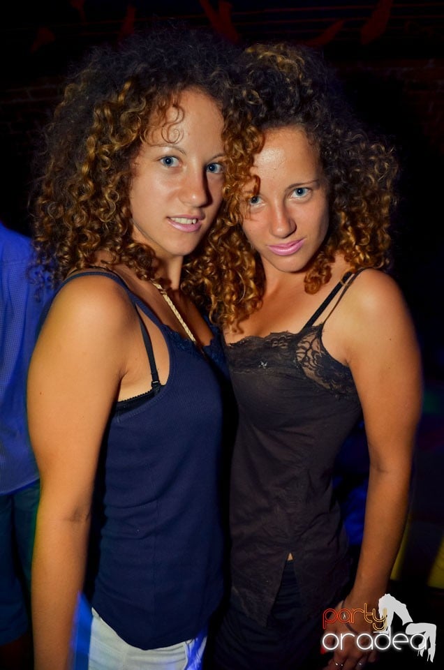 Student Party în Escape, 