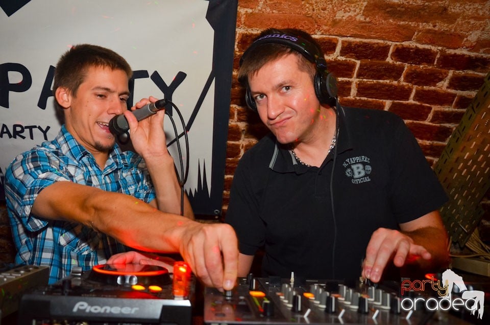 Student Party în Escape, 