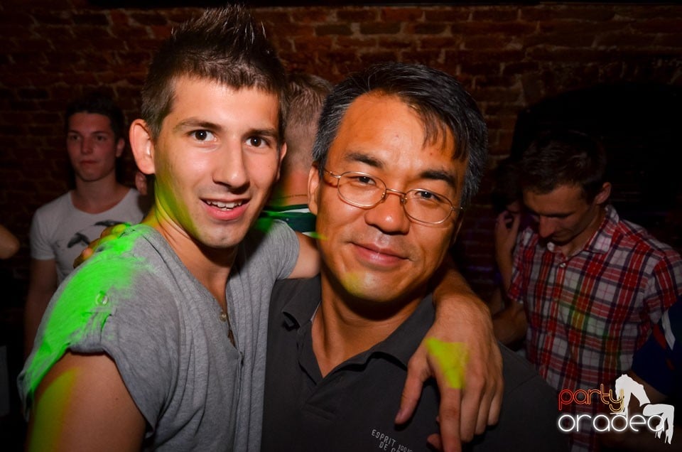 Student Party în Escape, 