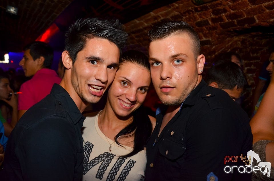 Student Party în Escape, 