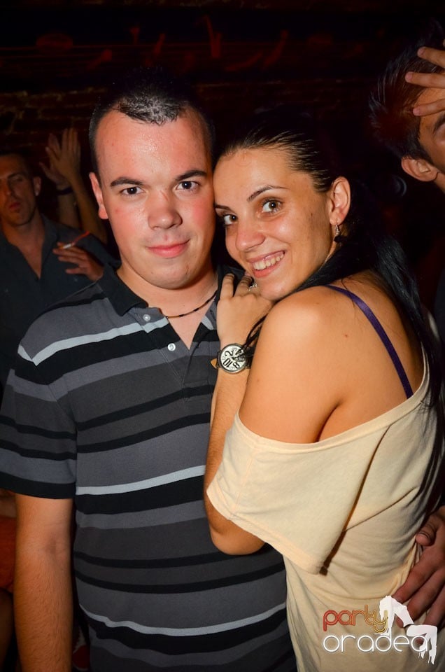 Student Party în Escape, 