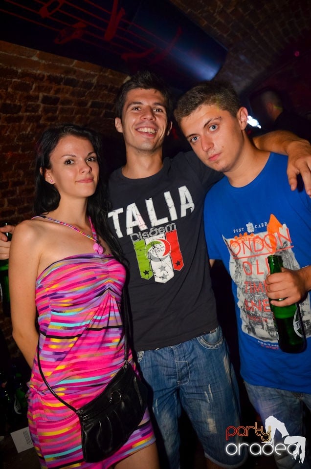 Student Party în Escape, 