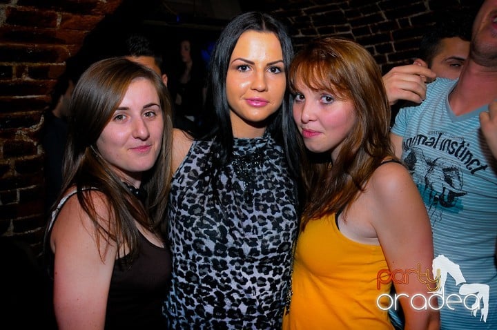 Student Party în Escape, 