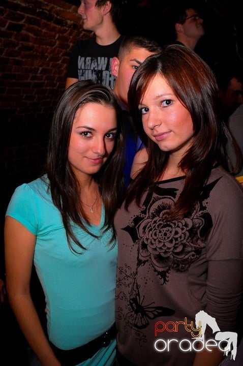 Student Party în Escape, 