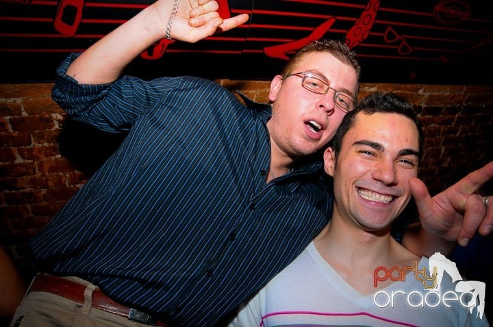 Student Party în Escape, 