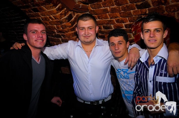 Student Party în Escape, 