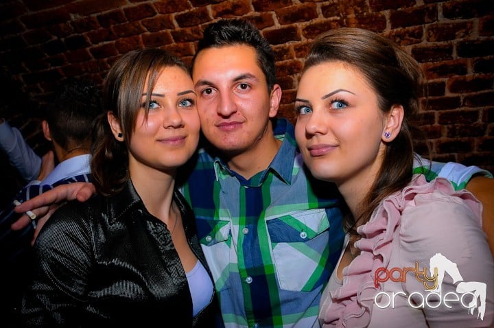 Student Party în Escape, 