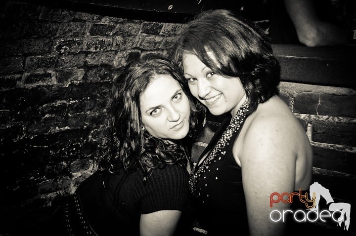 Student Party în Escape, 