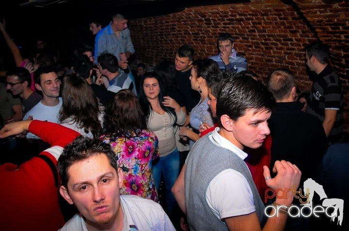 Student Party în Escape, 