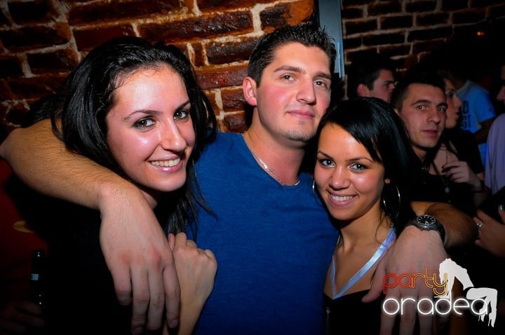 Student Party în Escape, 