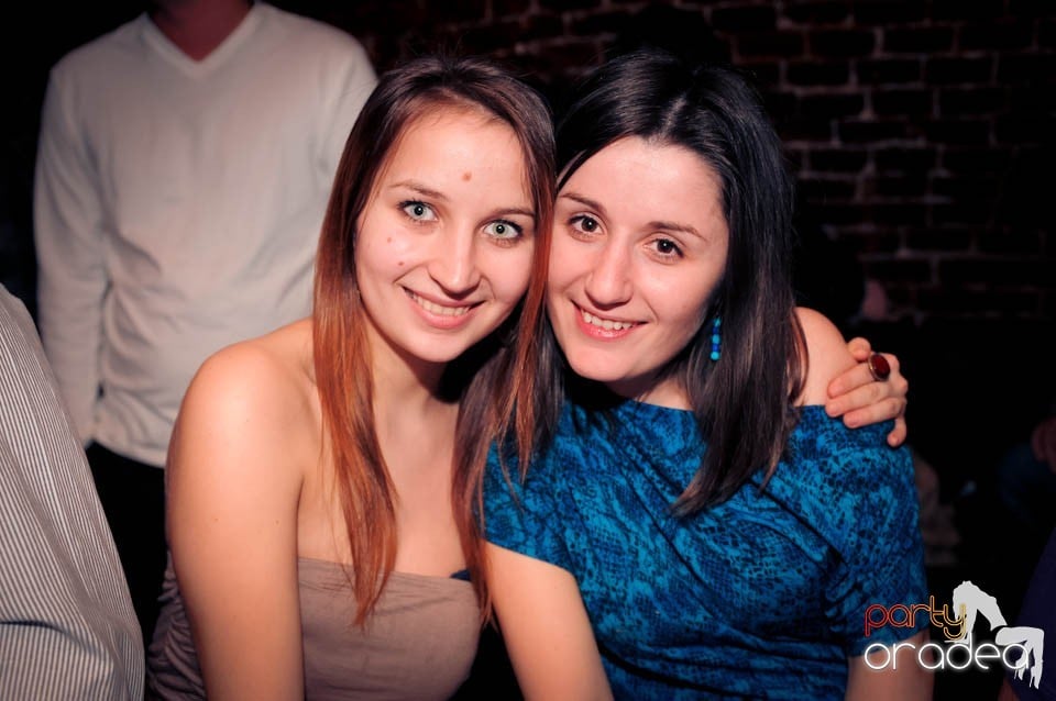 Student Party în Escape, 