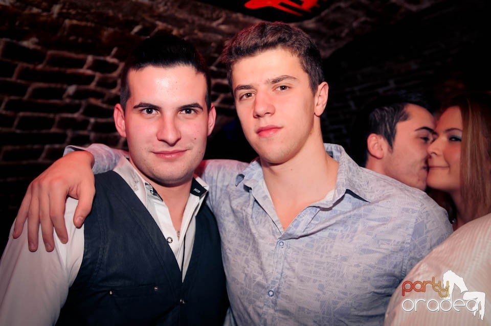 Student Party în Escape, 