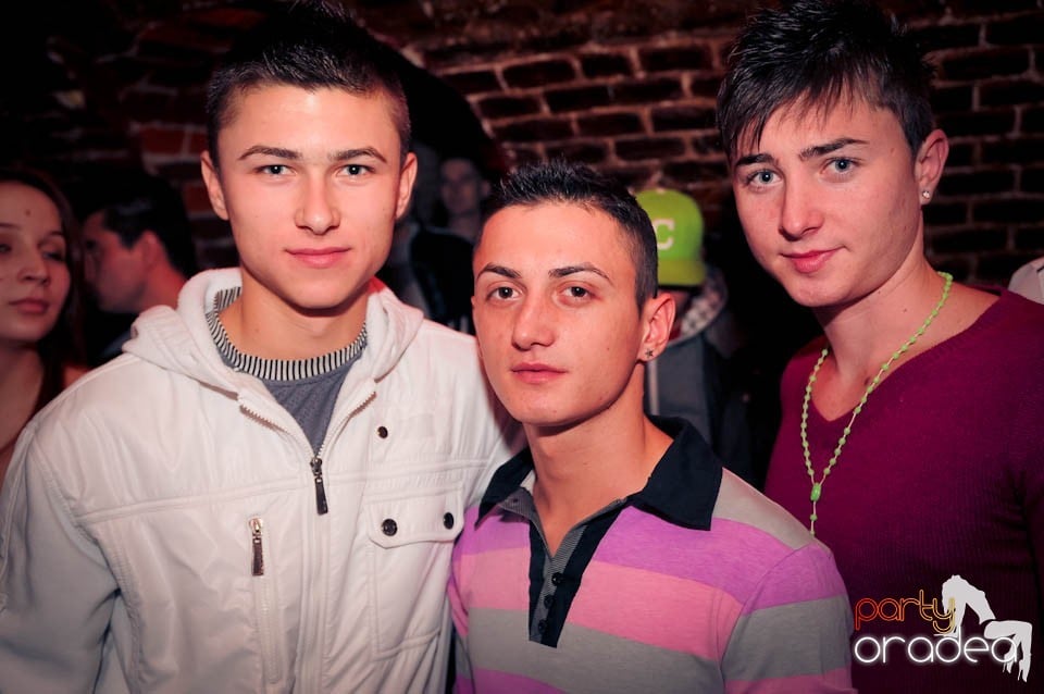 Student Party în Escape, 