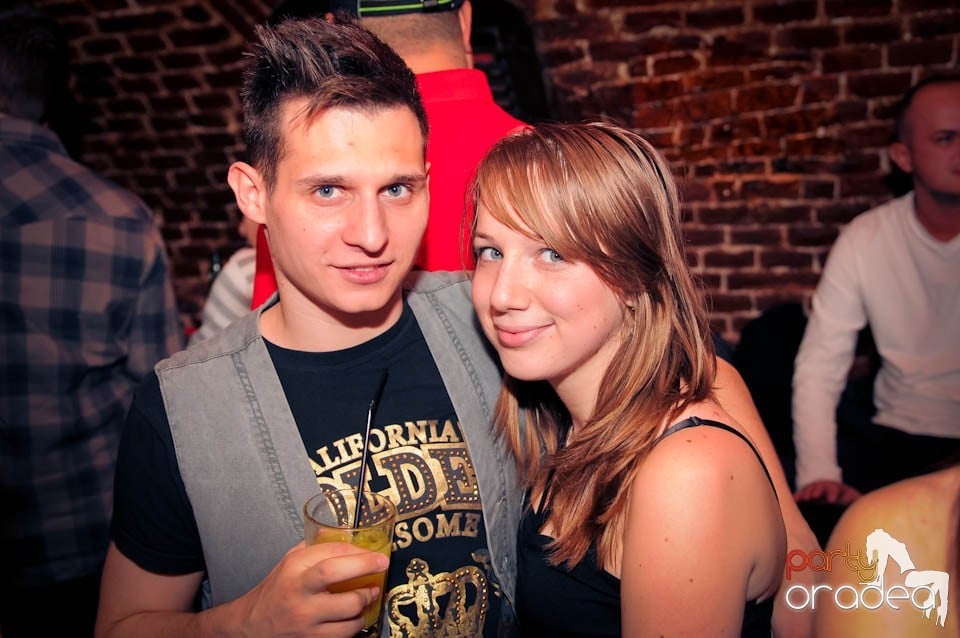 Student Party în Escape, 