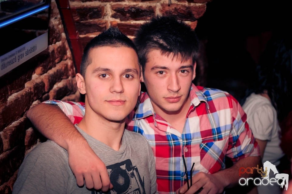 Student Party în Escape, 