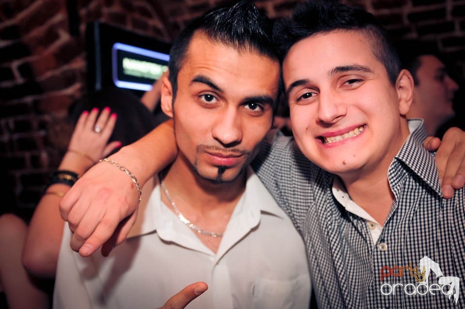 Student Party în Escape, 